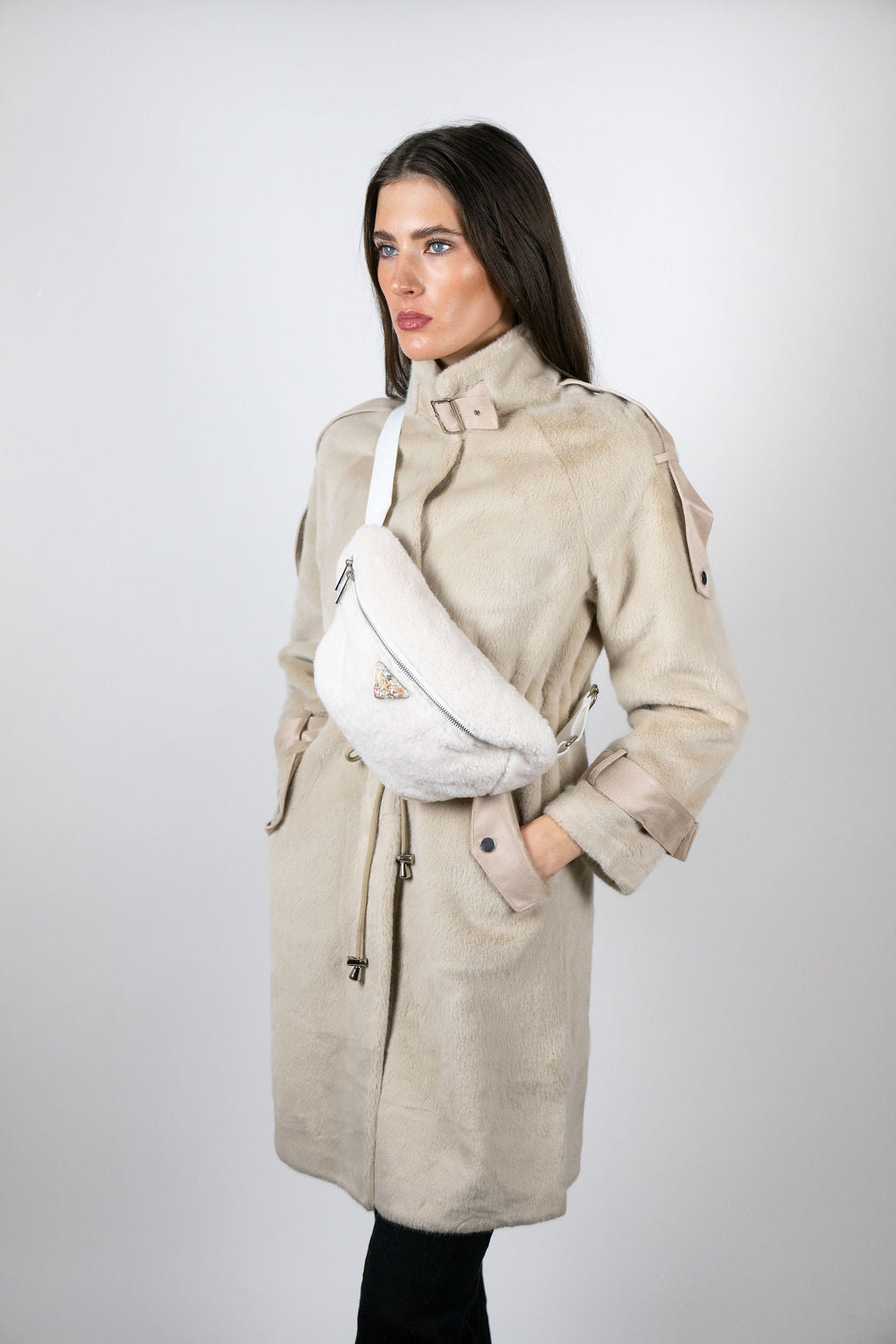 Chica Chica Jacket – Beige
