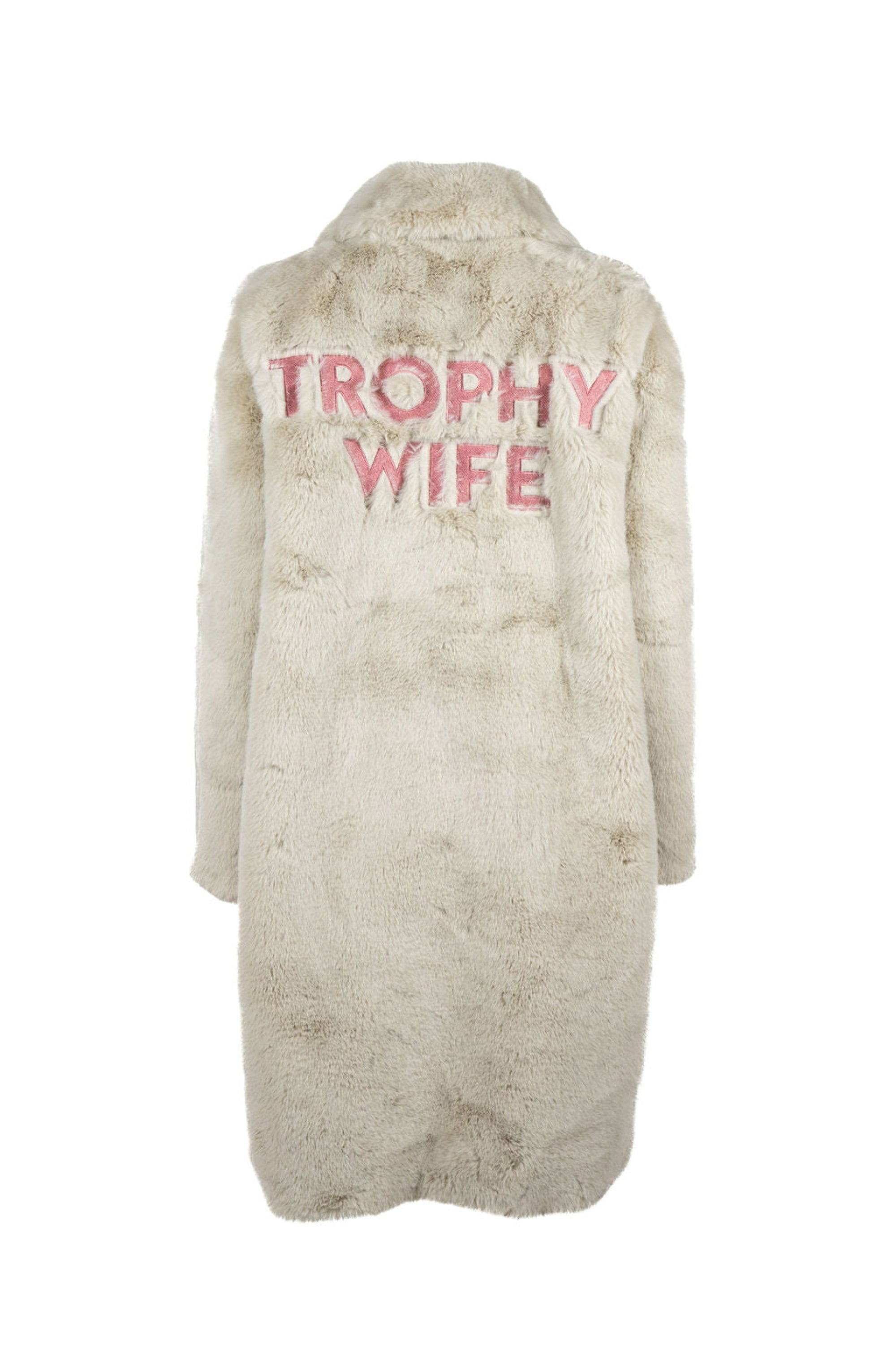 Mr Greys Coat - Beige Trophy Wife