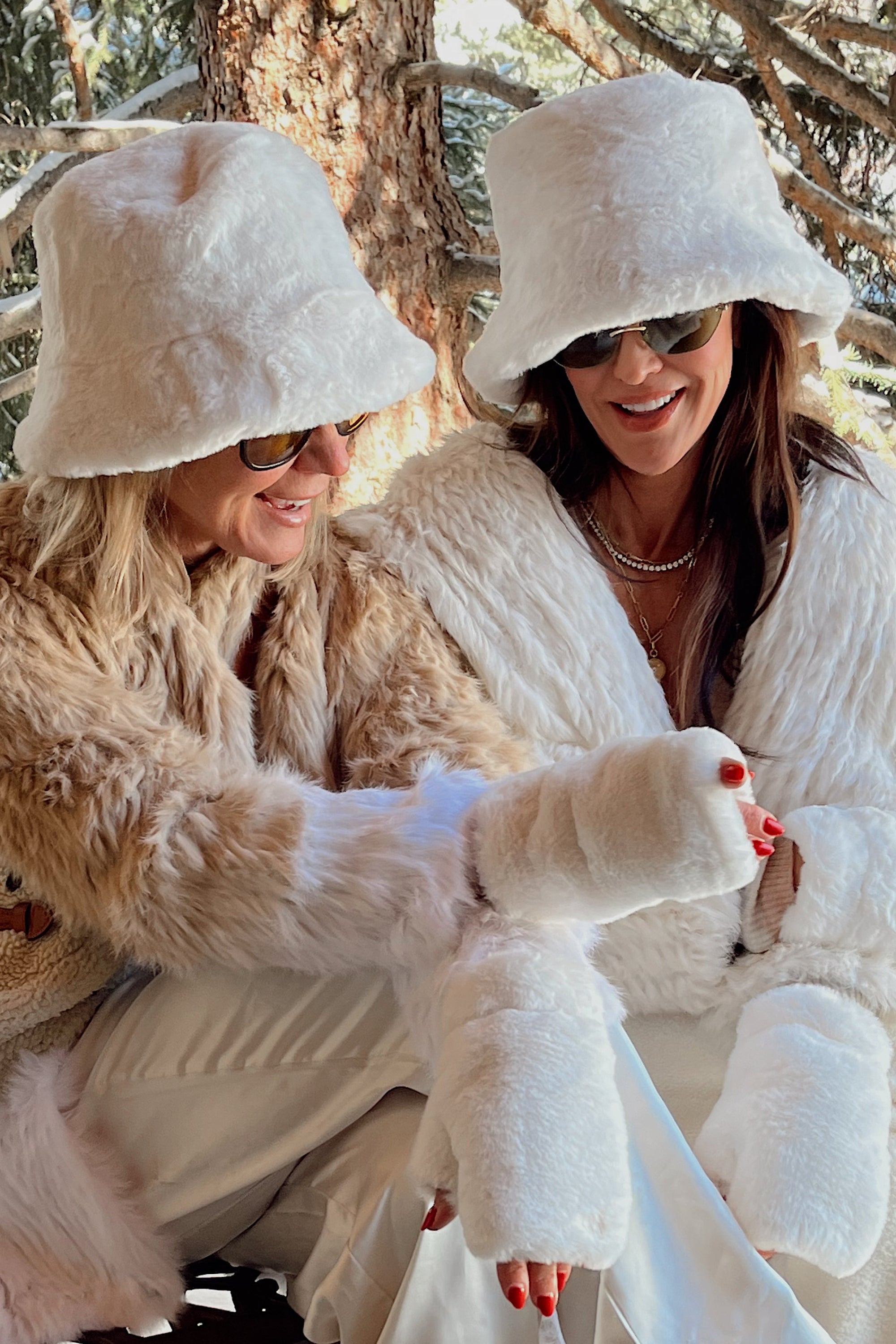 Bucket Hat - Winter White