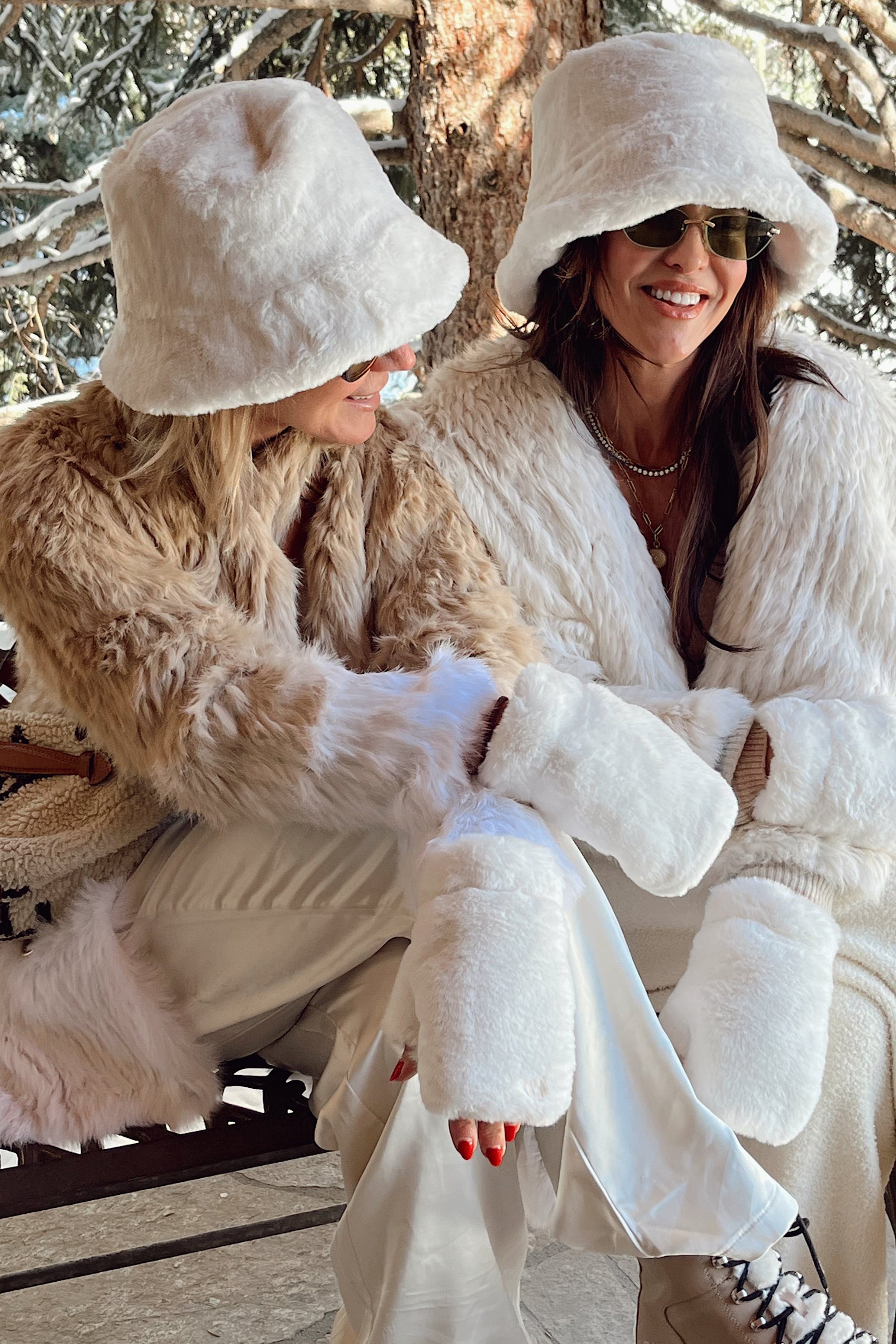 Bucket Hat - Winter White