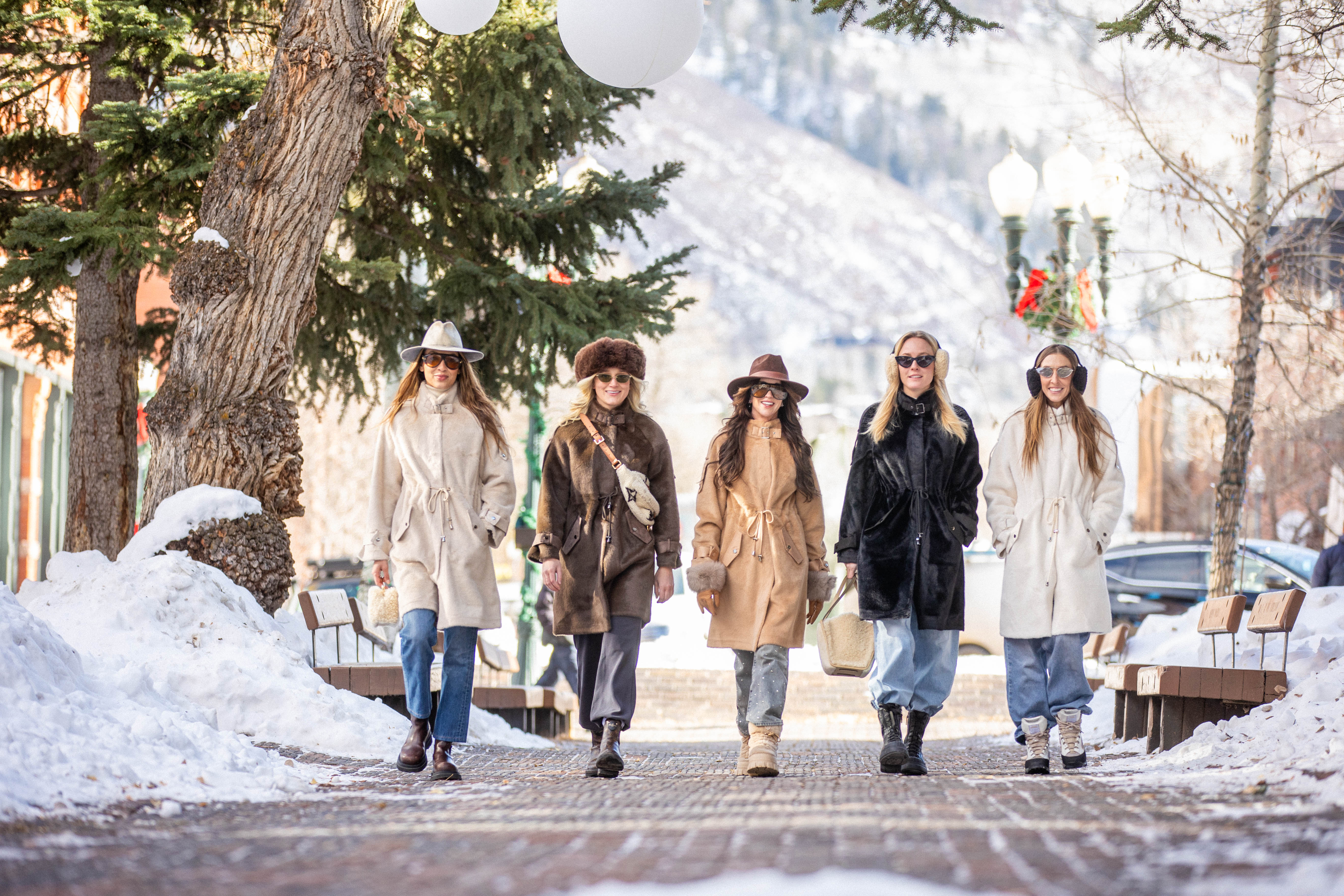 Chica Chica Jacket β Burgandy