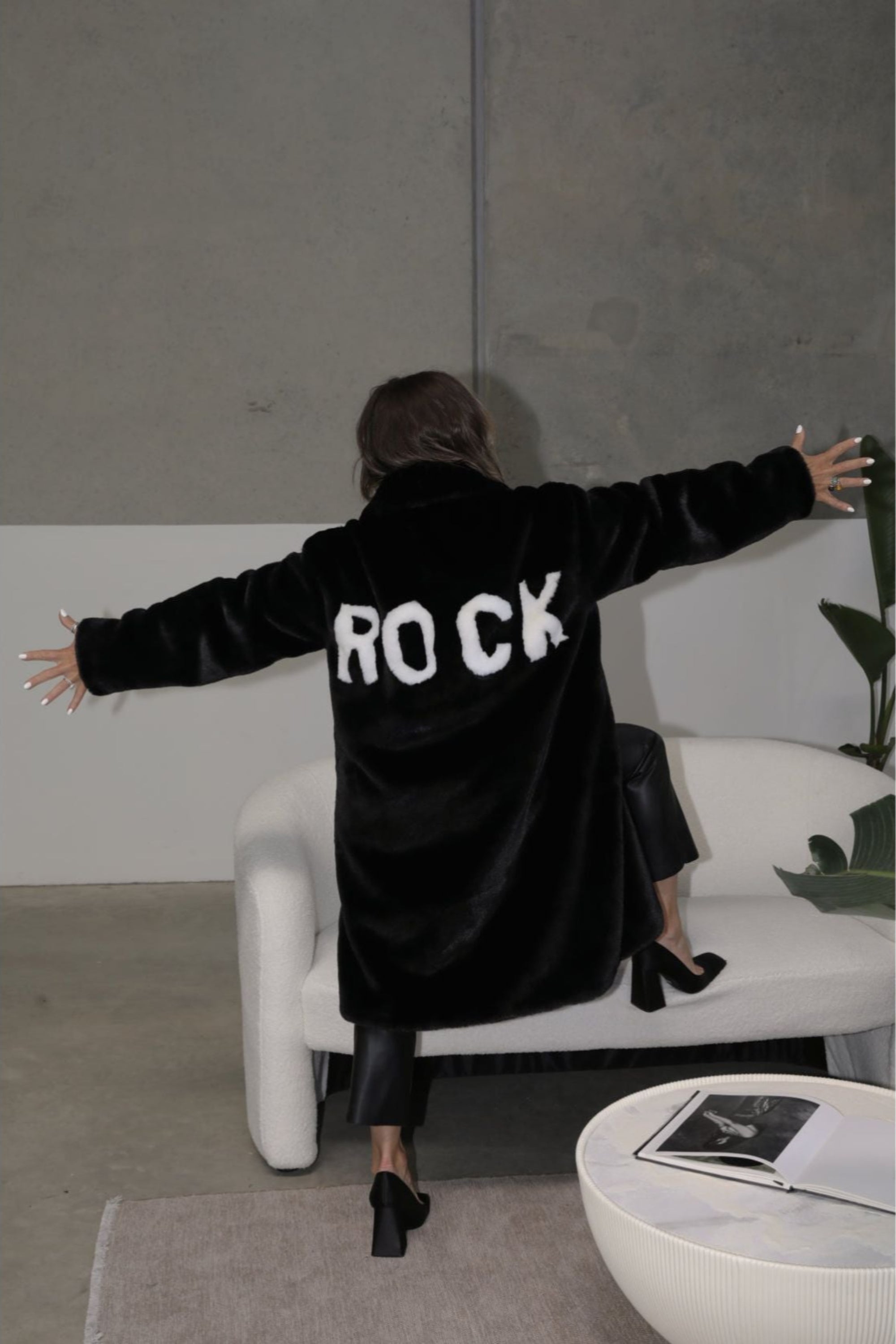 Mr Greys Coat - Rock