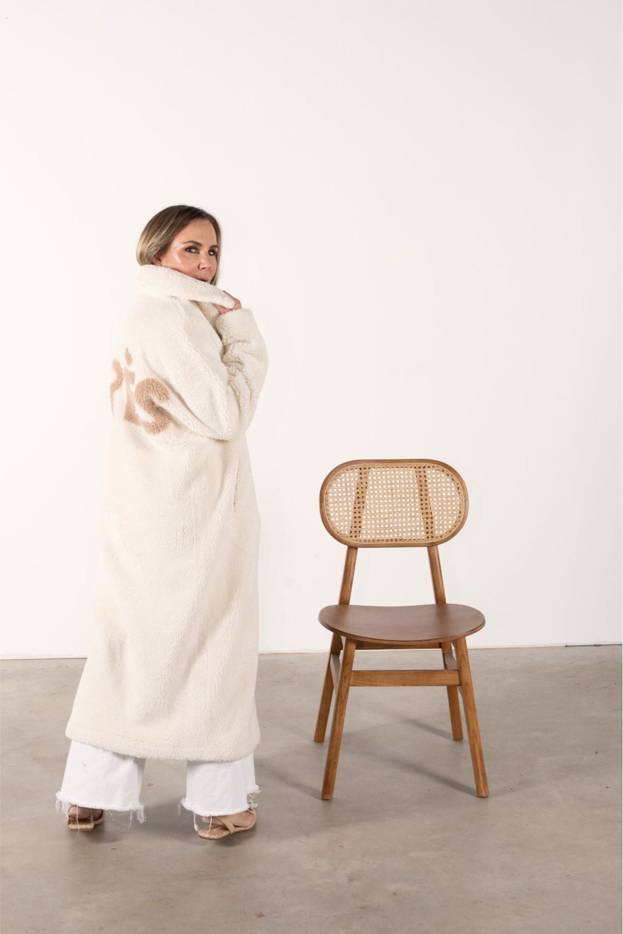Ajax Apre's Coat – Vanilla