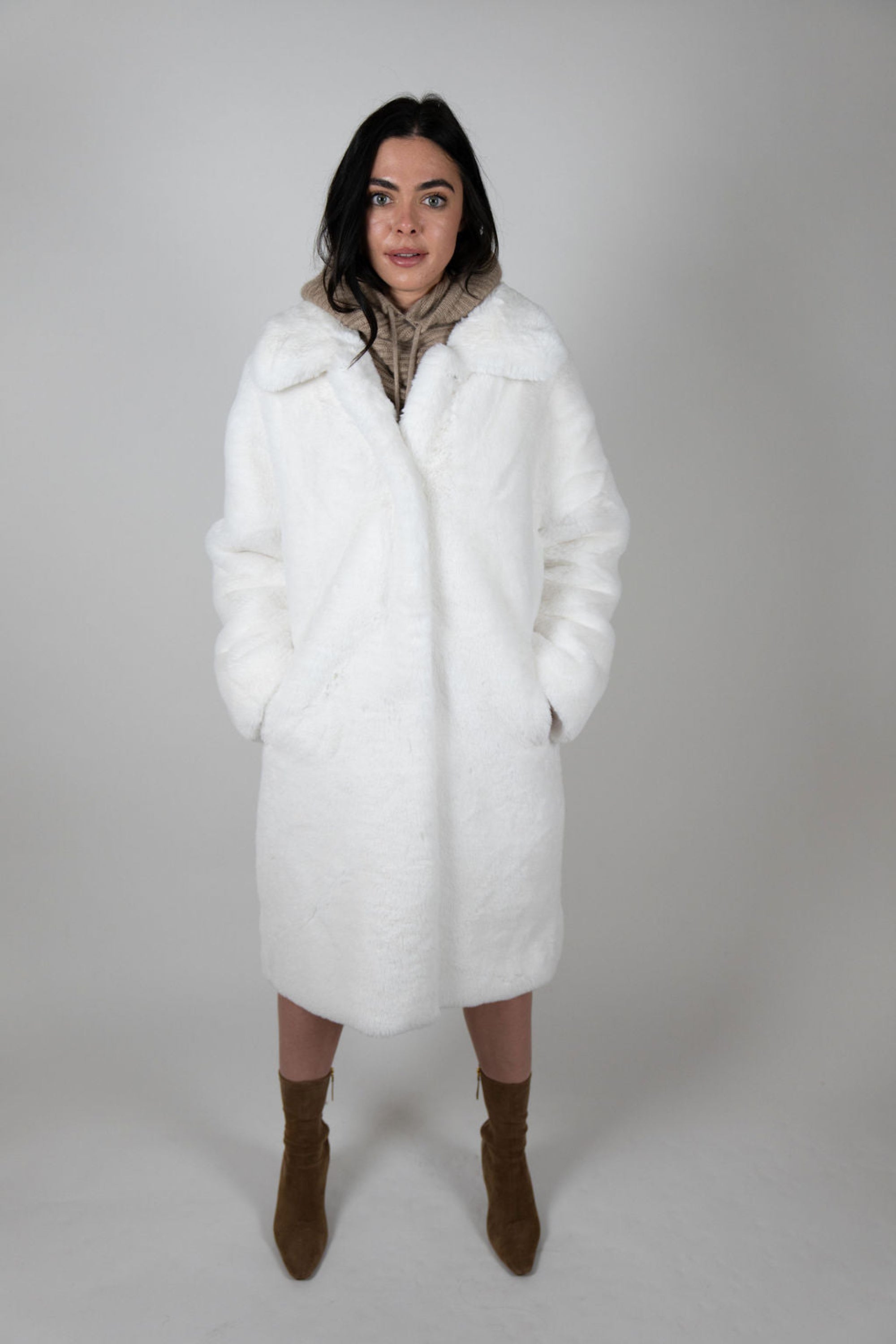 Front view of oversized white faux fur jacket with relaxed fit and soft texture – Mr Greys by Angel Wings by Lucy