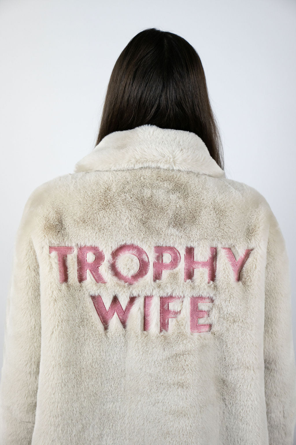 Mr Greys Coat - Beige Trophy Wife